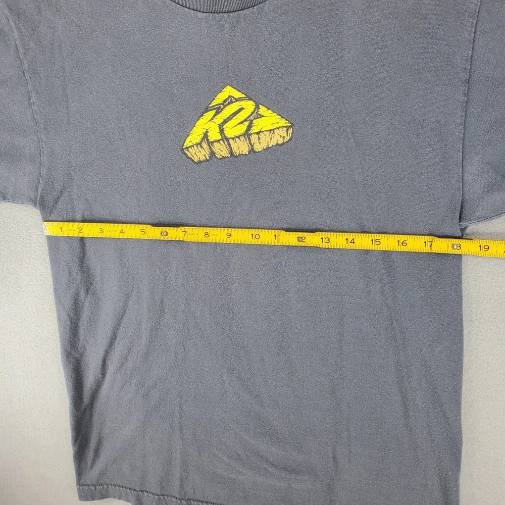 K2 Graphic T-Shirt Mens M Gray Vintage Made in USA Skateboard Snowboard Tee